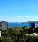 Тристаен апартамент с морска панорама в Бриз, Варна