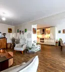 Тристаен апартамент в Централна поща, Варна с тераса