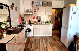 Едностаен апартамент с паркомясто в центъра на Варна