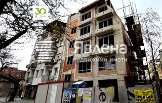 Двустаен апартамент с тераса в Центъра на Варна