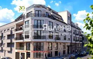Тристаен апартамент във Варна, Център