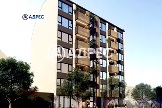 Тристаен апартамент в Център, Варна с тераса и асансьор
