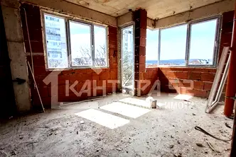 4-стаен апартамент в Център Варна с панорамна гледка