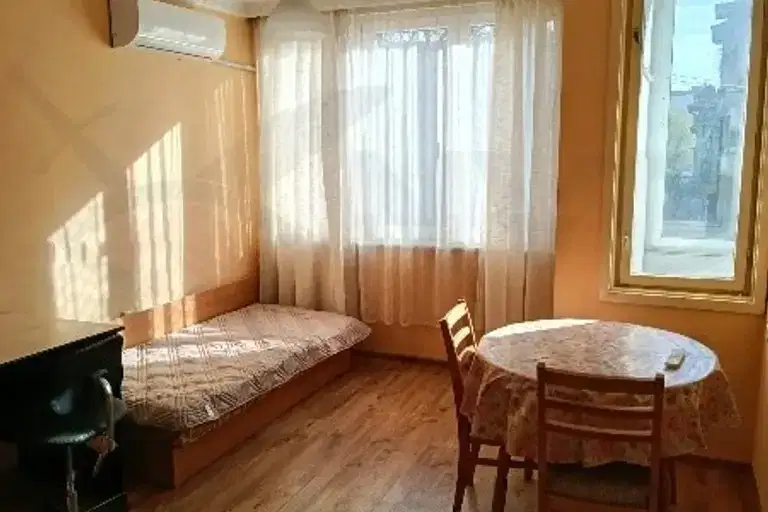 2-bedroom apartment in Varna, Centyr