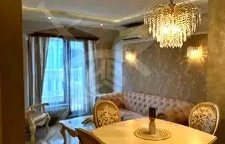 Двустаен апартамент в Център, Варна с тераса