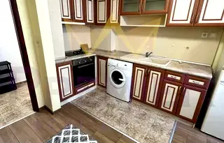 Двустаен апартамент в Център, Варна с тераса