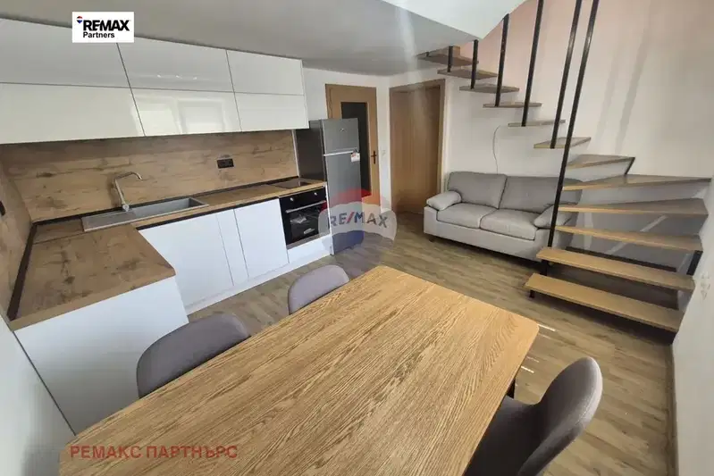 3-bedroom apartment in Varna, Centyr