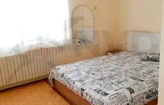 Тристаен апартамент с две тераси в Център, Варна