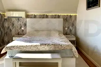 Тристаен апартамент в Център на Варна с тераса