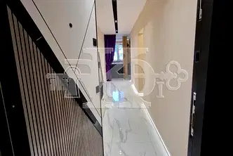Тристаен апартамент с две тераси в Център, Варна, Нептун