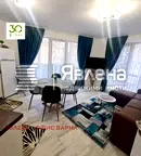 Тристаен апартамент в Център, Варна с две тераси