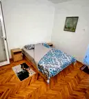 Тристаен апартамент в Център, Варна с асансьор