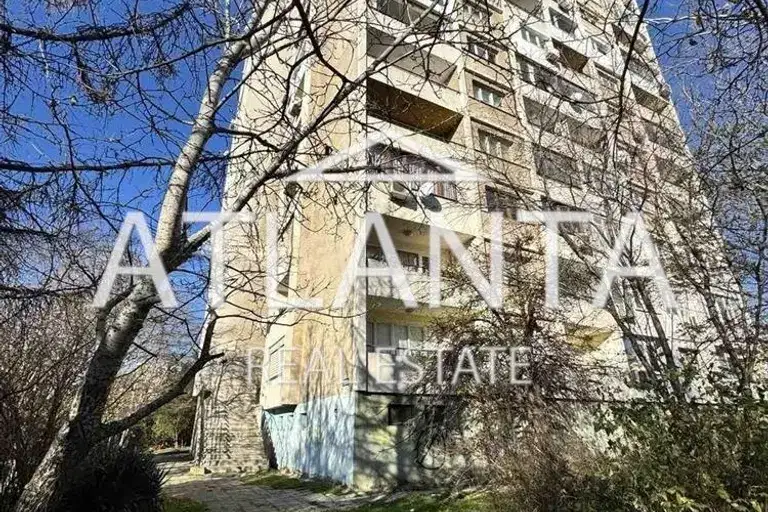 Четиристаен апартамент с три тераси в ж.к. Чайка, Варна