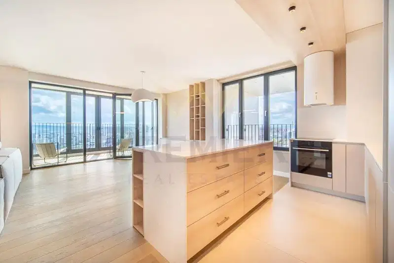 4-bedroom apartment in Varna, Chaika