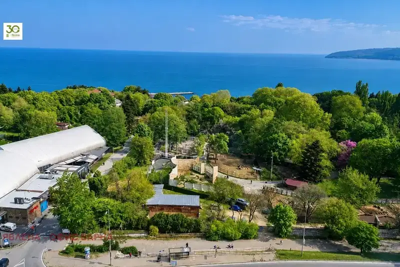 4-bedroom apartment in Varna, Chaika