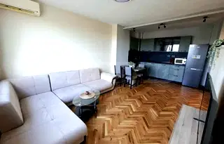 Двустаен апартамент с тераса в кв. Чайка, Варна
