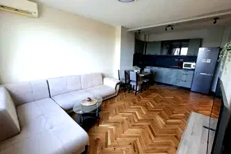 Двустаен апартамент с тераса в кв. Чайка, Варна
