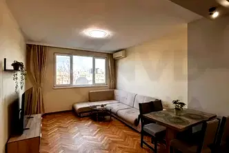 Двустаен апартамент с тераса в Чайка, Варна