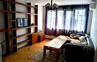 Тристаен апартамент в Чайка, Варна с асансьор