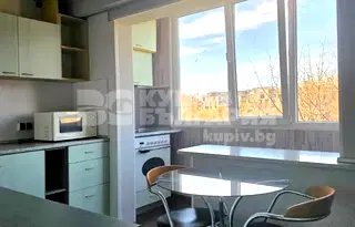 Тристаен апартамент с голяма тераса в Чайка, Варна