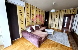 Тристаен апартамент с тераса в кв. Чайка, Варна