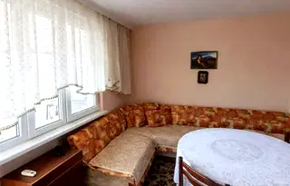 Тристаен апартамент в Чайка, Варна с асансьор и обновен
