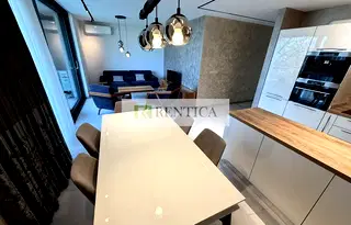 Луксозен 3-стаен апартамент с паркомясто в Чайка, Варна