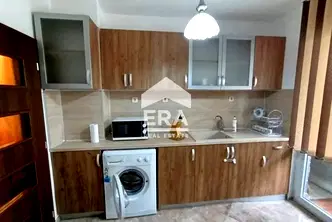 Тристаен апартамент с два балкона в Чайка, Варна