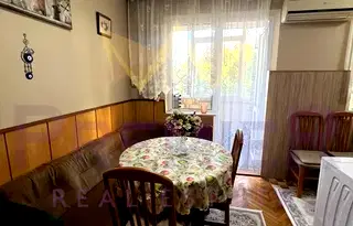 Тристаен апартамент с тераса в Чаталджа, Варна