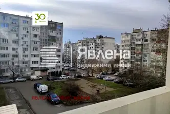 Тристаен апартамент във Варна, Цветен квартал
