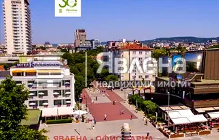 Четиристаен апартамент във Варна, Фестивален комплекс, с балкони
