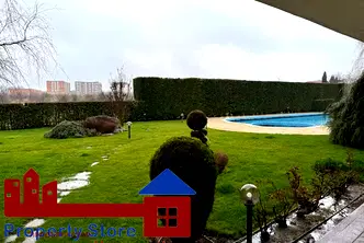 Двустаен апартамент с паркомясто в Галата, Варна