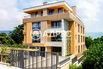 Двустаен апартамент във Варна, Галата