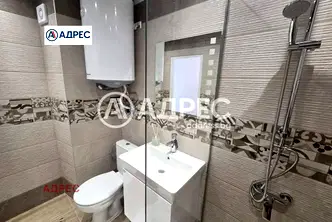 Двустаен апартамент с тераса в Гранд Мол, Варна