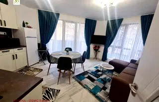 Тристаен апартамент с две тераси в Гръцка махала, Варна