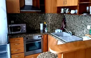 Тристаен апартамент с тераса в ХЕИ, Варна