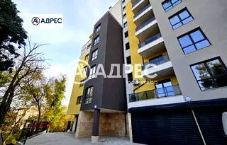 Двустаен апартамент с тераса в Изгрев, Варна