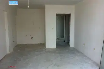 Двустаен апартамент с тераса в Изгрев, Варна, ново строителство