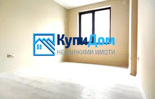 Тристаен апартамент в Кайсиева градина с тераса
