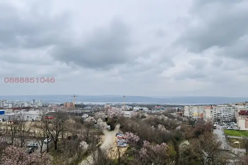 3-bedroom apartment in Varna, Kaisieva Gradina