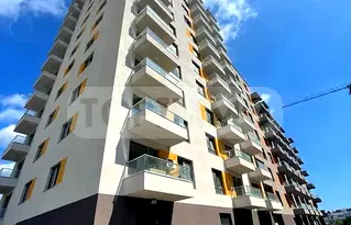 Тристаен апартамент с тераса в Кайсиева градина, Варна