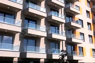 Тристаен апартамент във Варна, Кайсиева градина