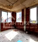 Двустаен апартамент в центъра на Варна с две тераси