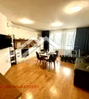 Тристаен апартамент с гараж в Колхозен пазар, Варна