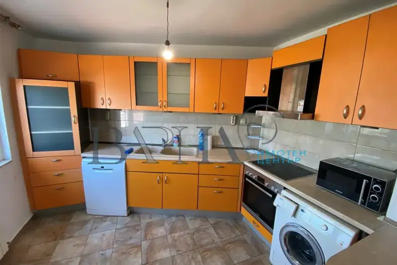 4-bedroom apartment in Varna, Kolhozen Pazar
