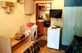 Едностаен апартамент на партер в Колхозен пазар, Варна