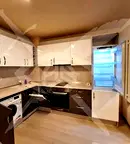 Двустаен апартамент на 3-ти етаж в Колхозен пазар, Варна