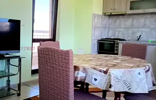 Двустаен апартамент на Колхозен пазар с асансьор във Варна