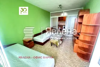 Двустаен апартамент във Варна, Колхозен пазар