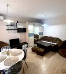 Тристаен апартамент на първи етаж в Колхозен пазар, Варна